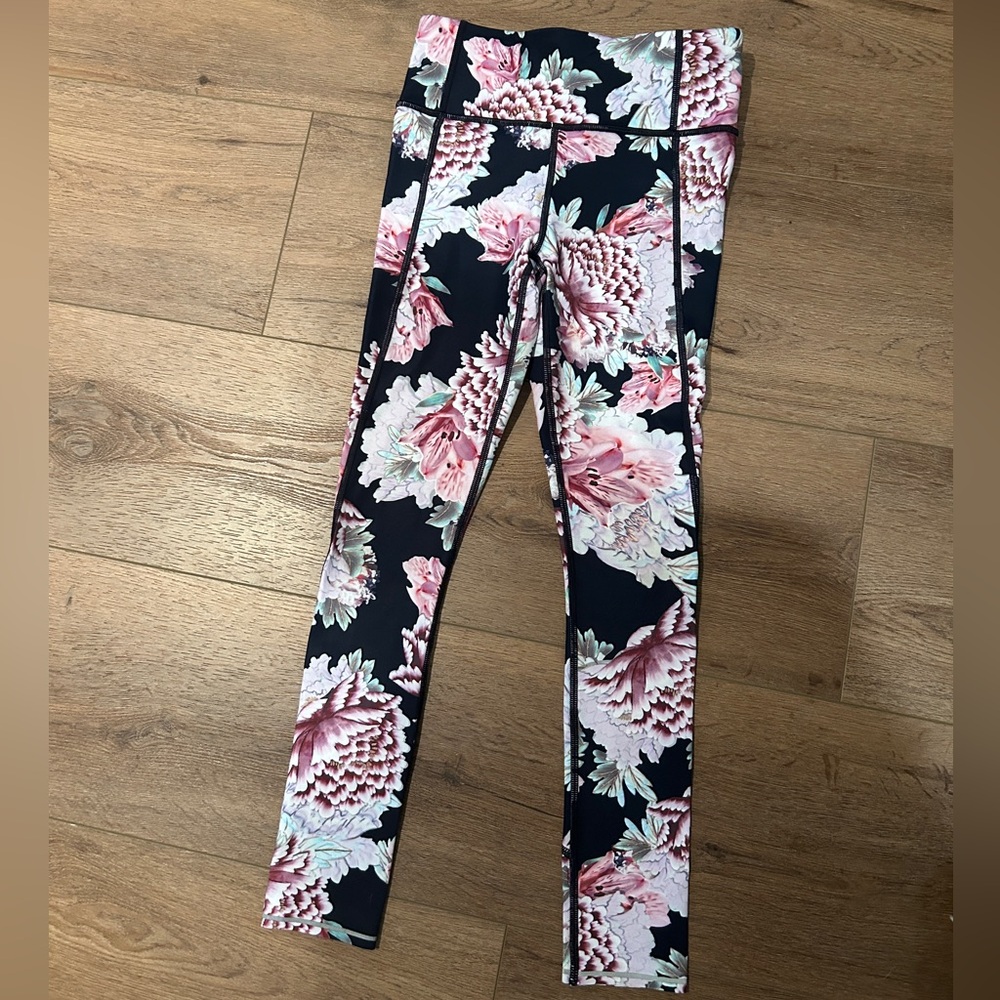 Floral athleta leggings